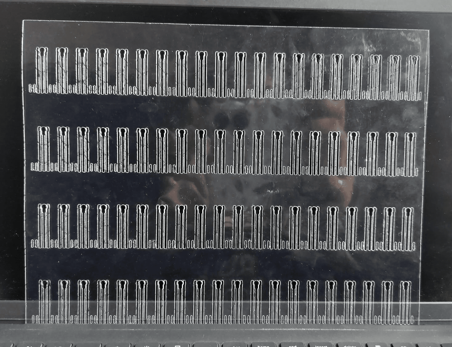Large array of printed electrochemical electrodes